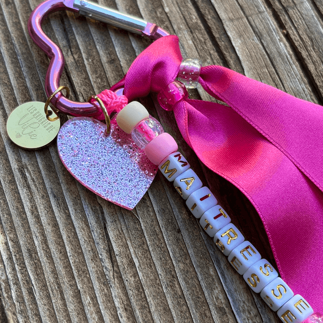 Porte-clés Grigri MAITRESSE rose