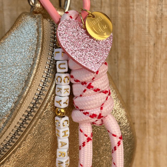 Porte-clés Grigri Cordon rose LUCKY CHARMS 