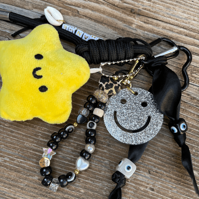 Grigri de Sac Big Smiley black CHANCE