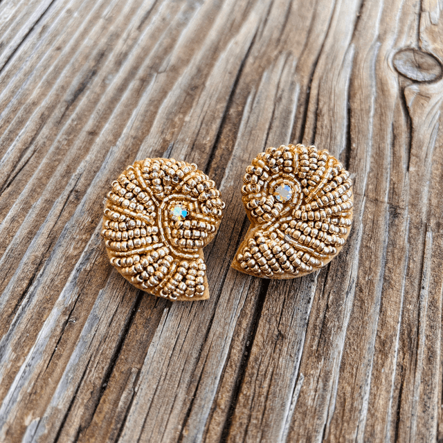 Boucles d’oreilles perles Escargots doré 