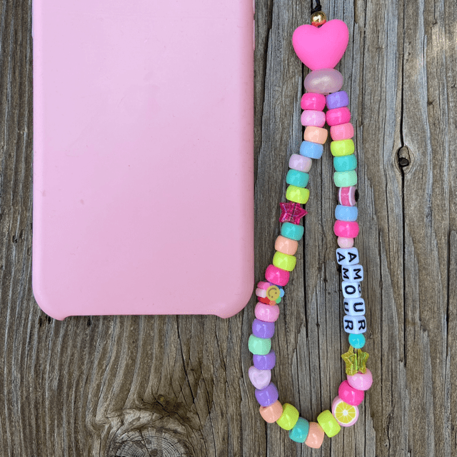 Grigri de téléphone Bonbon d’amour 💗 Multico pastel AMOUR - Taille S